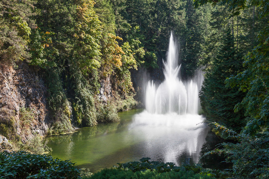 Butchart_Gardens-Sunken_Gaden-Foutain-3