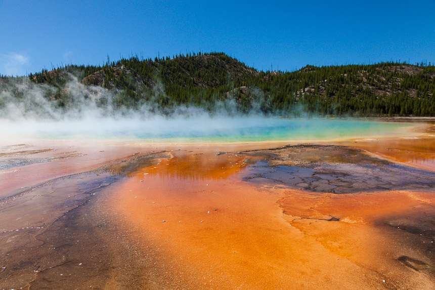 Grand_Prismatic_Springs-2